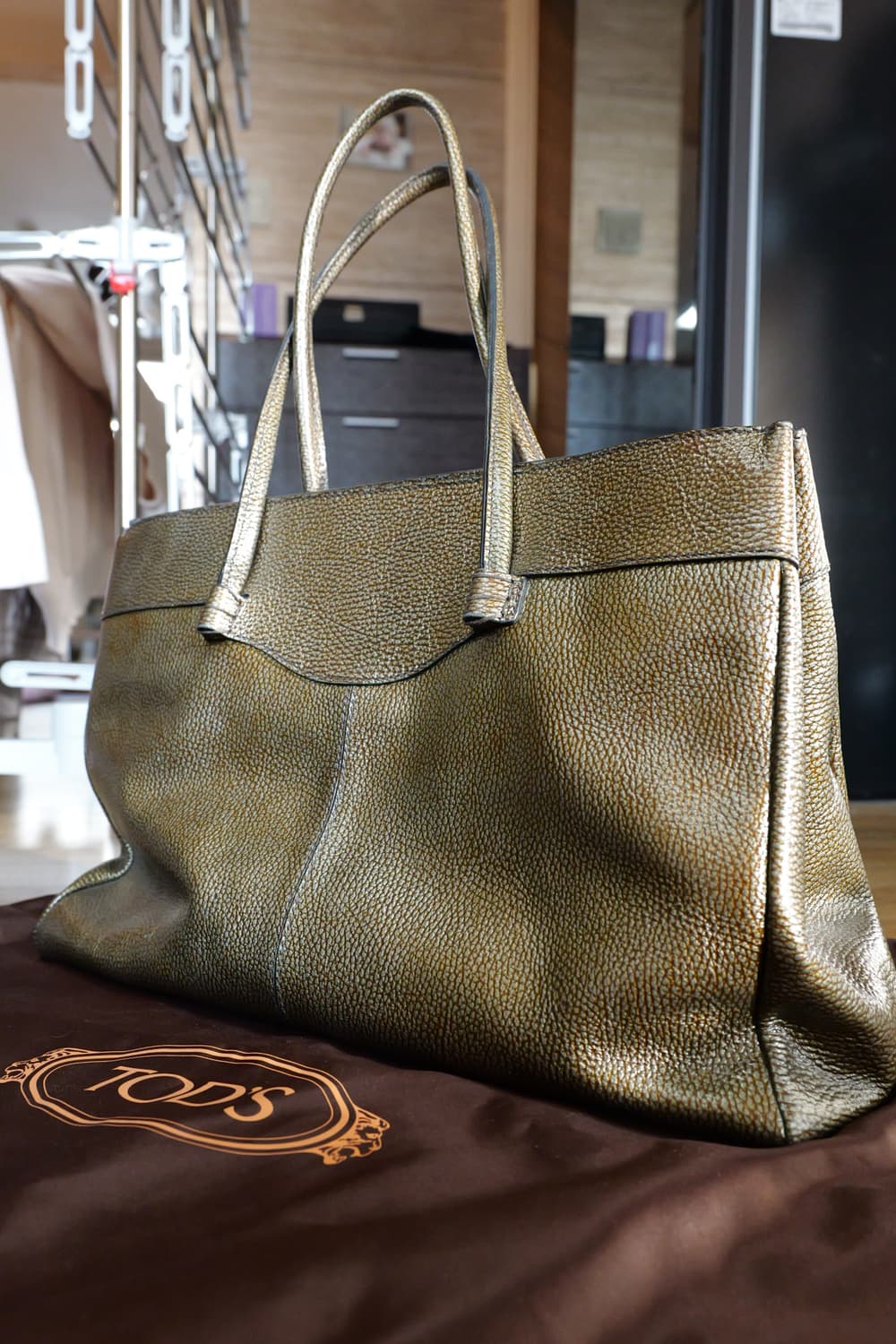 TOD'S 토즈 레더 토트백 브론즈 상품이미지2