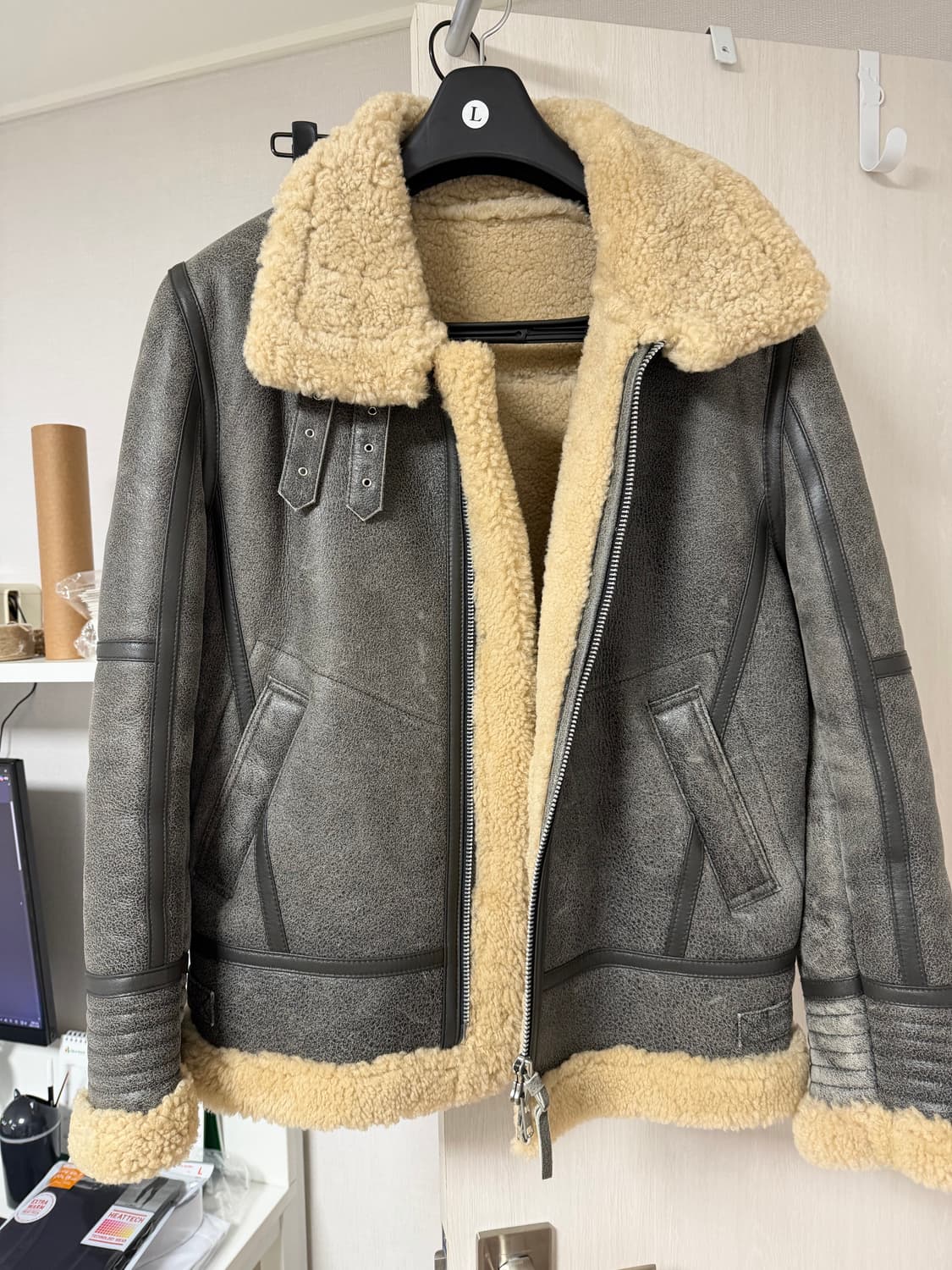 딤스킨 김강열 리얼 무스탕 L 상품이미지1