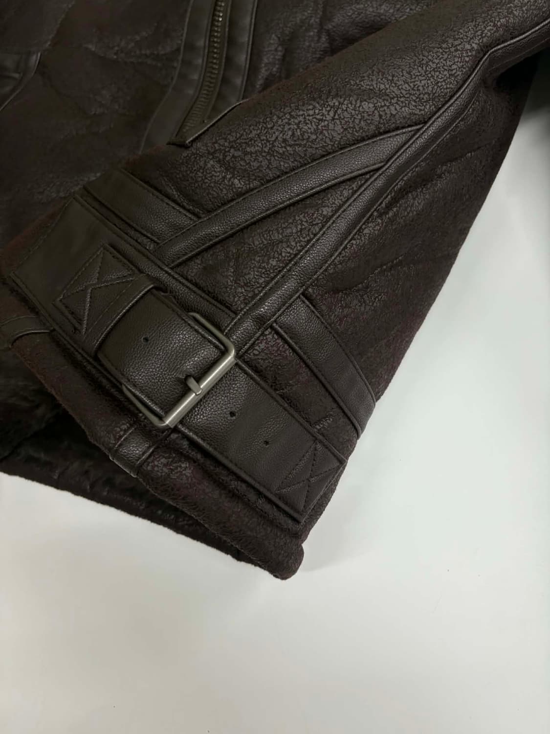 [L] 버커루 하이넥 빈티지 무스탕 자켓 상품이미지7