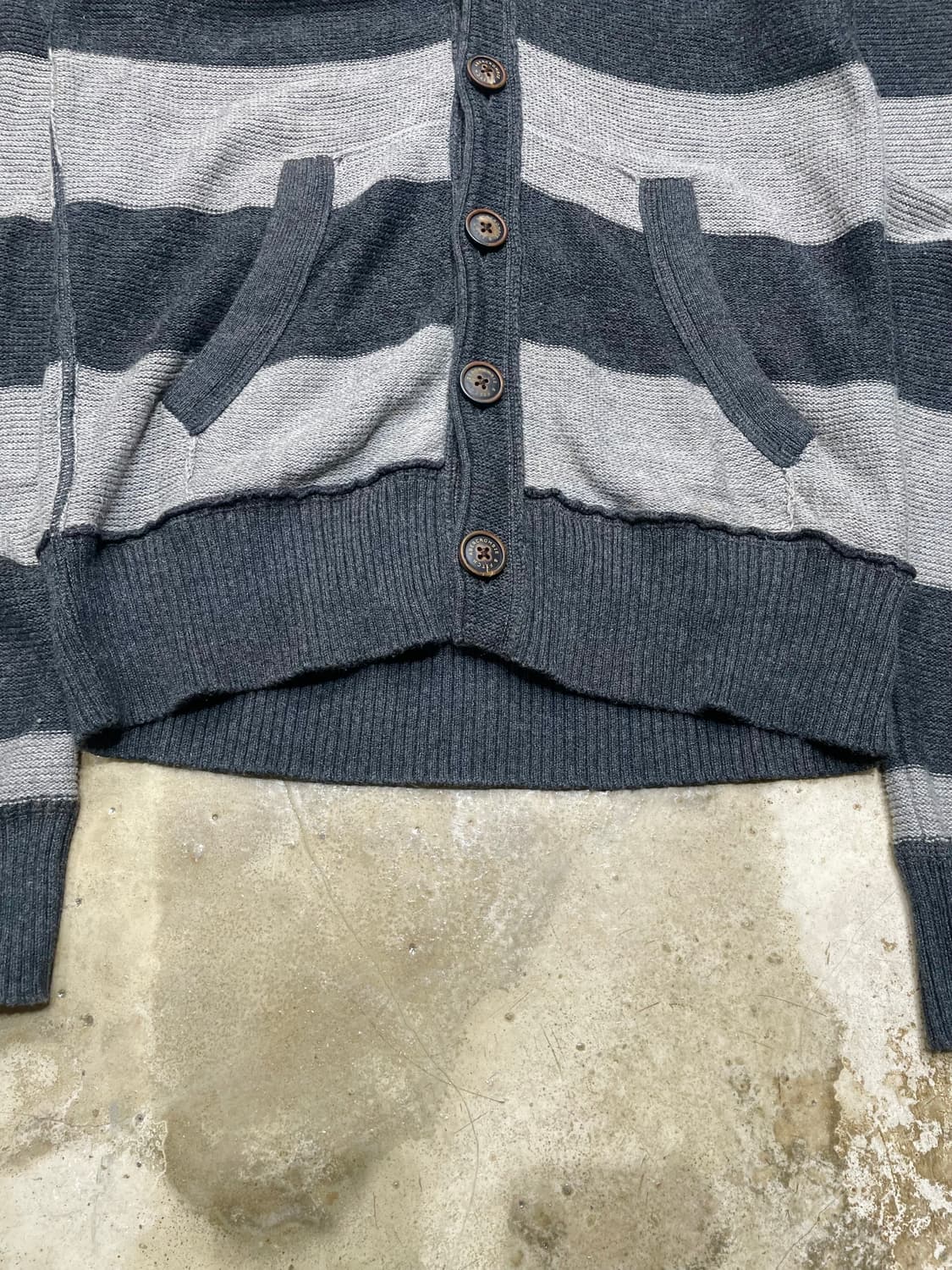 abercrombie & Fitch striped knit cardiga 상품이미지3