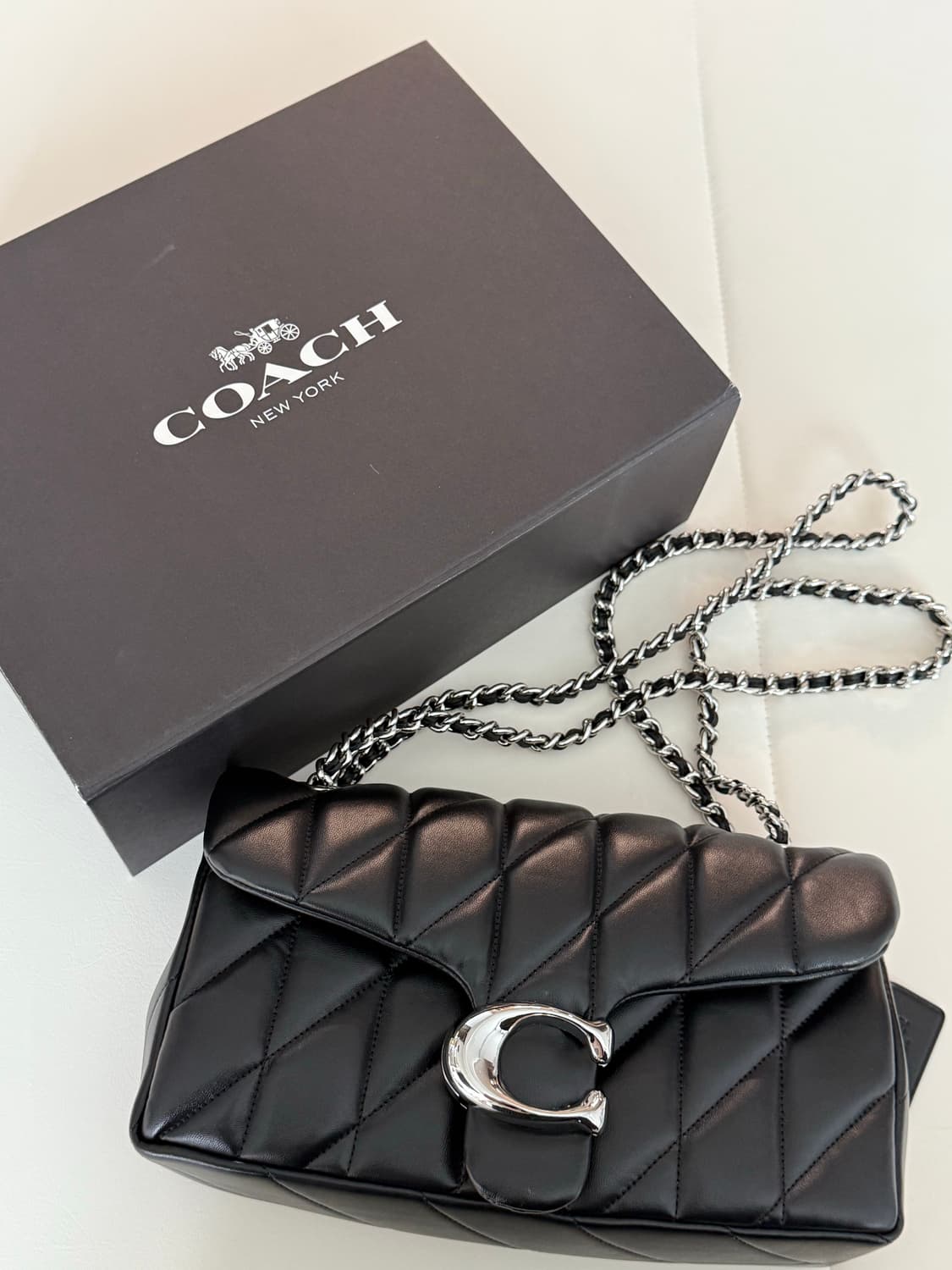 코치 더 태비백 퀼팅 블랙 새상품 상품이미지2
