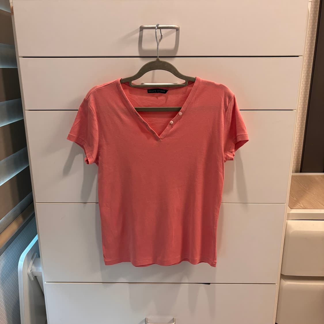 일본제 랄프로렌 코랄핑쿠 V넥 반팔티 상품이미지1