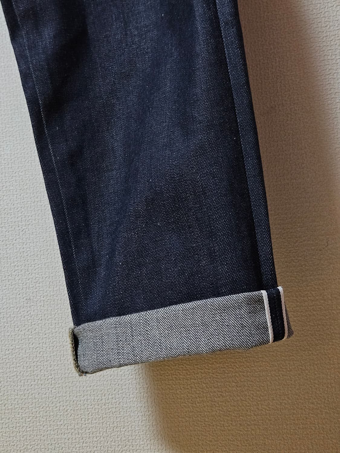 유니클로 데님 셀비지 슬림 스트레이트 상품이미지3