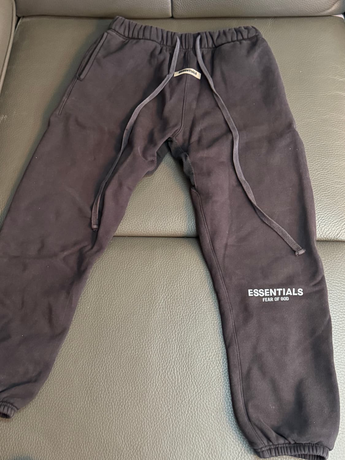 에센셜 코어 컬렉션 스웨트팬츠 블랙 L size  상품이미지3