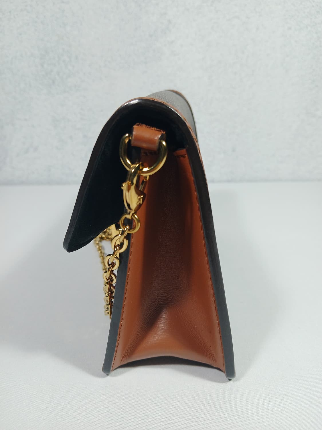 루이비통 도핀 체인 월릿 크로스백 M68746 상품이미지5