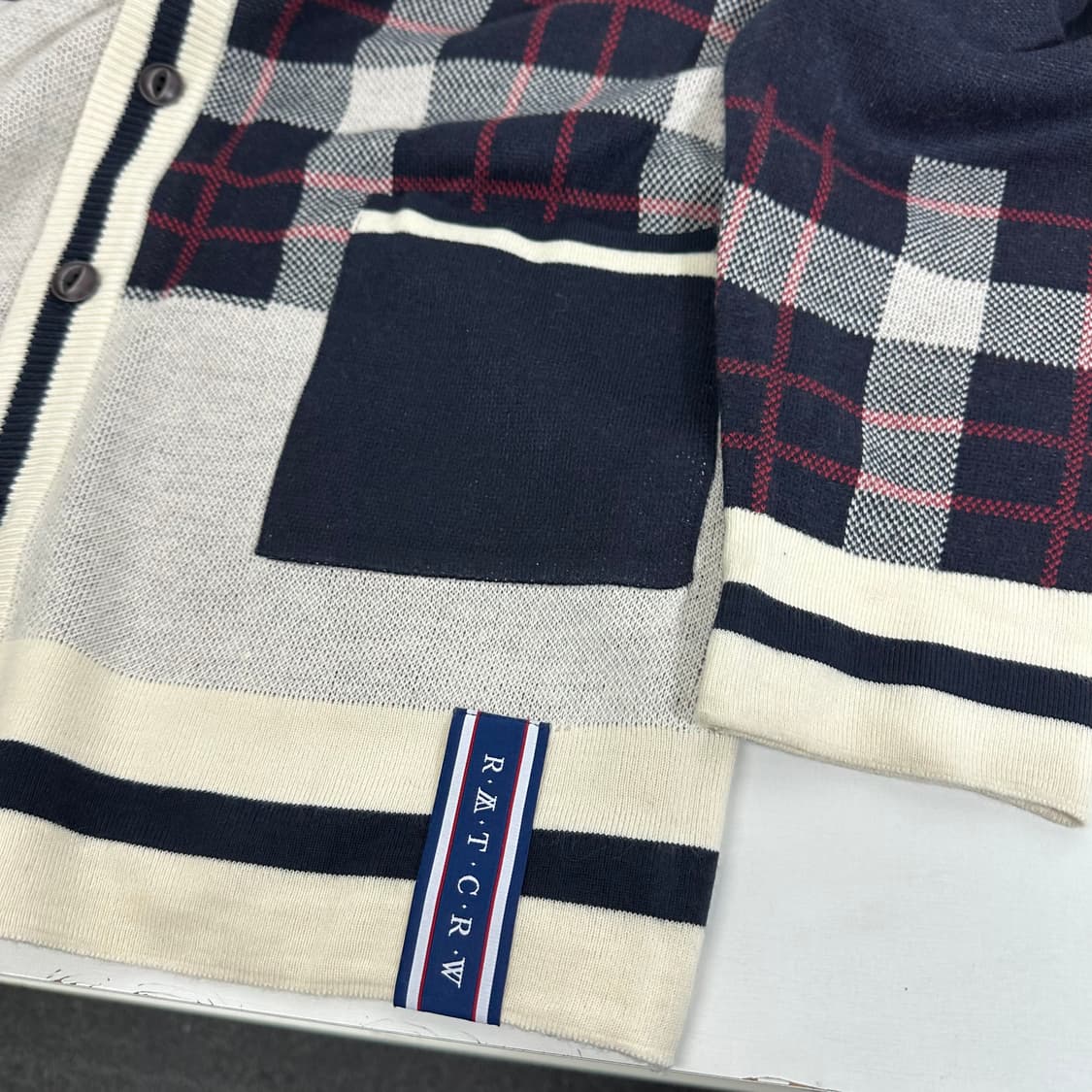 S 95 로맨틱크라운 체크 브이넥 가디건 상품이미지2