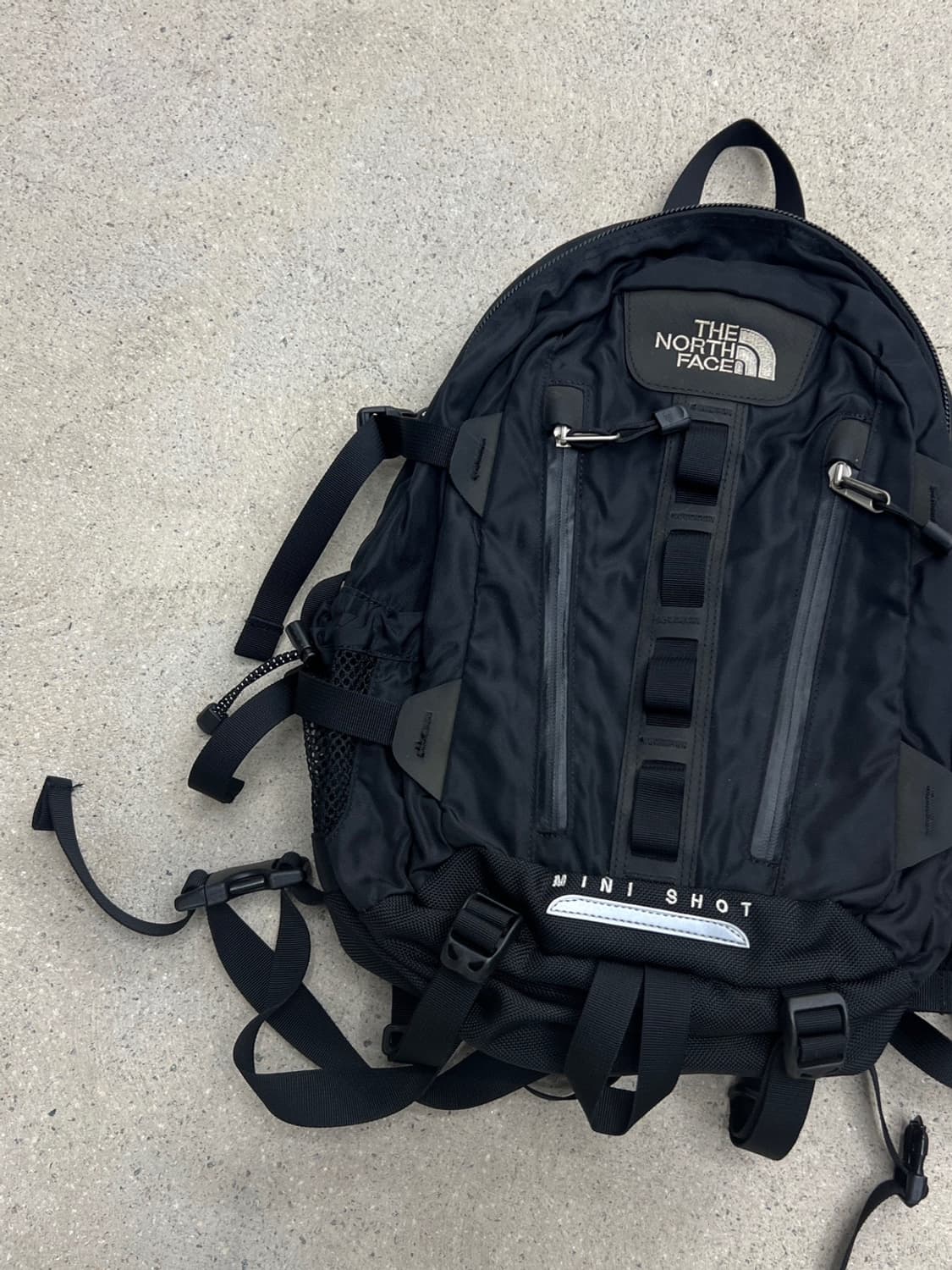 노스페이스 미니샷 백팩 / 블랙 상품이미지5