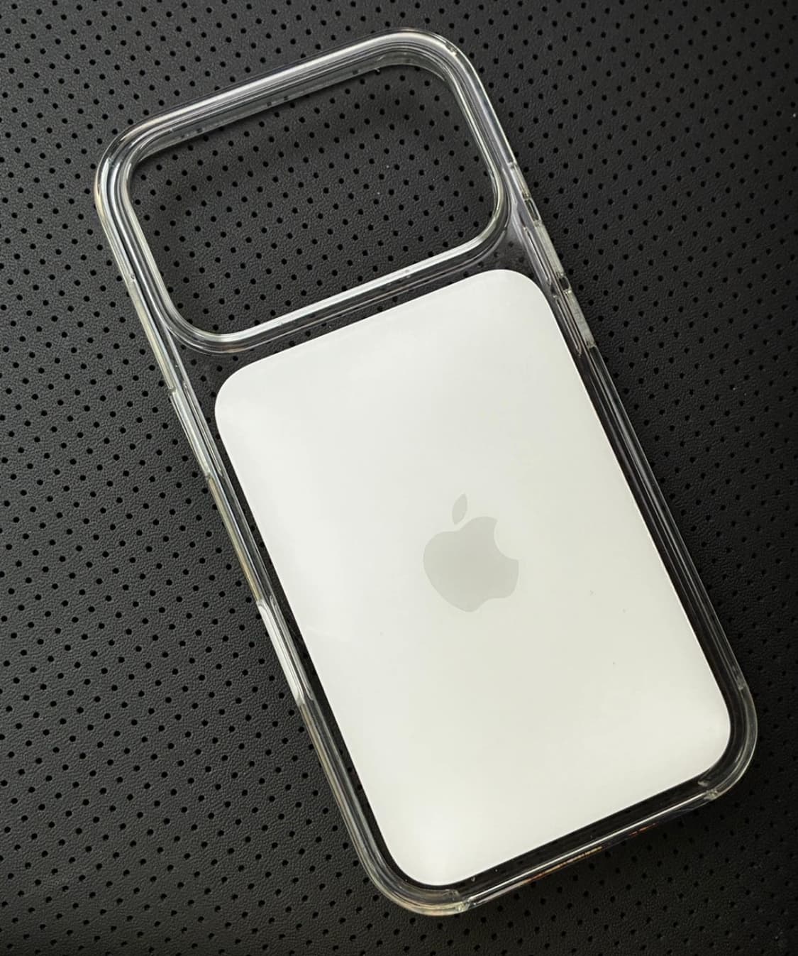 애플 아이폰 17 PRO 정품 맥세이프 케이스 상품이미지1