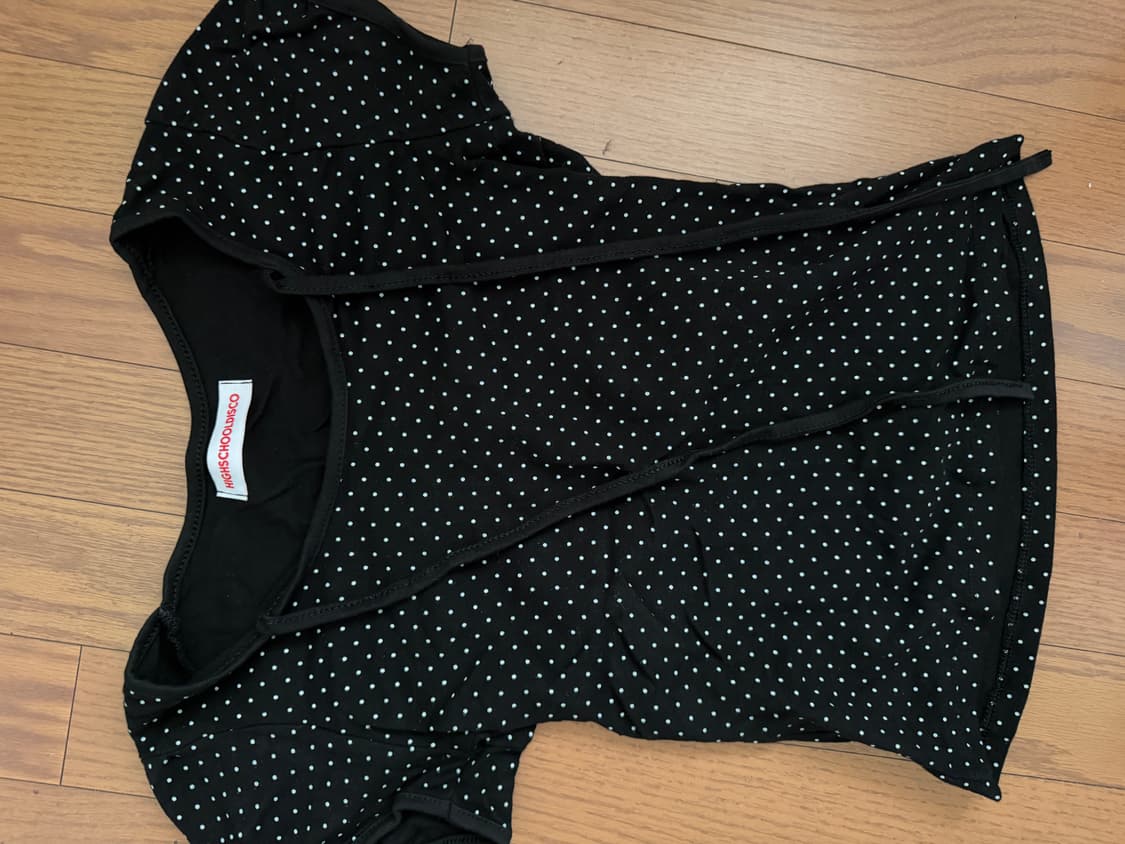 베몬아사착용) 하이스쿨디스코 퍼프소매 도트 리본 숏슬리브 상품이미지2