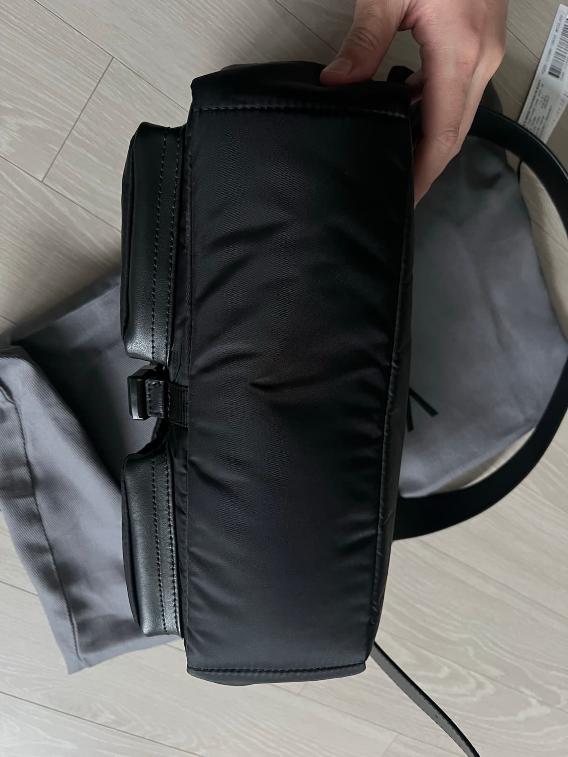 분크 헤이 더블 포켓 크로스백 블랙 S사이즈 상품이미지5