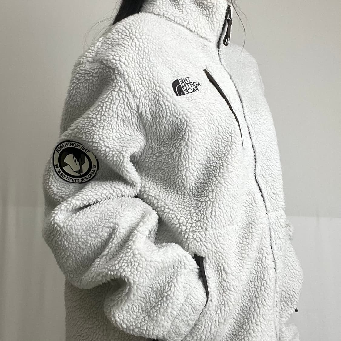 TNF 노스페이스 화이트 후리스 자켓 상품이미지2