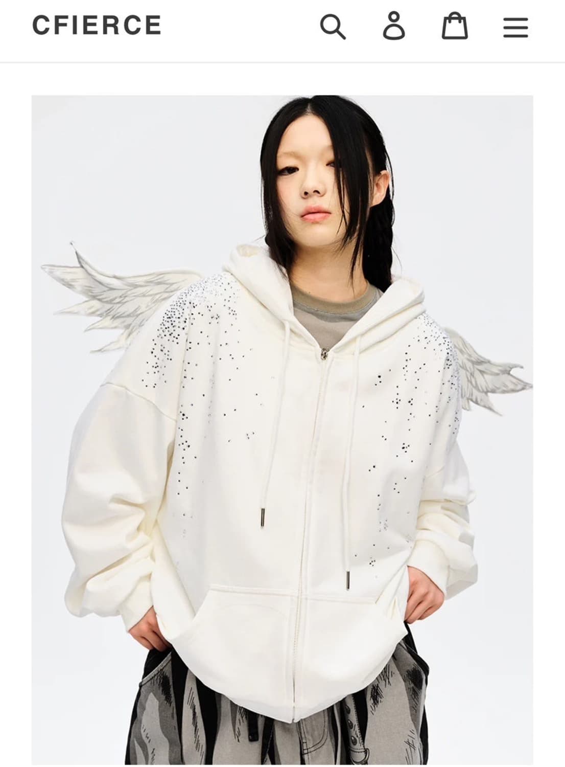 씨피어스 cfierce 날개 후드집업 뉴진스 착용 상품이미지1