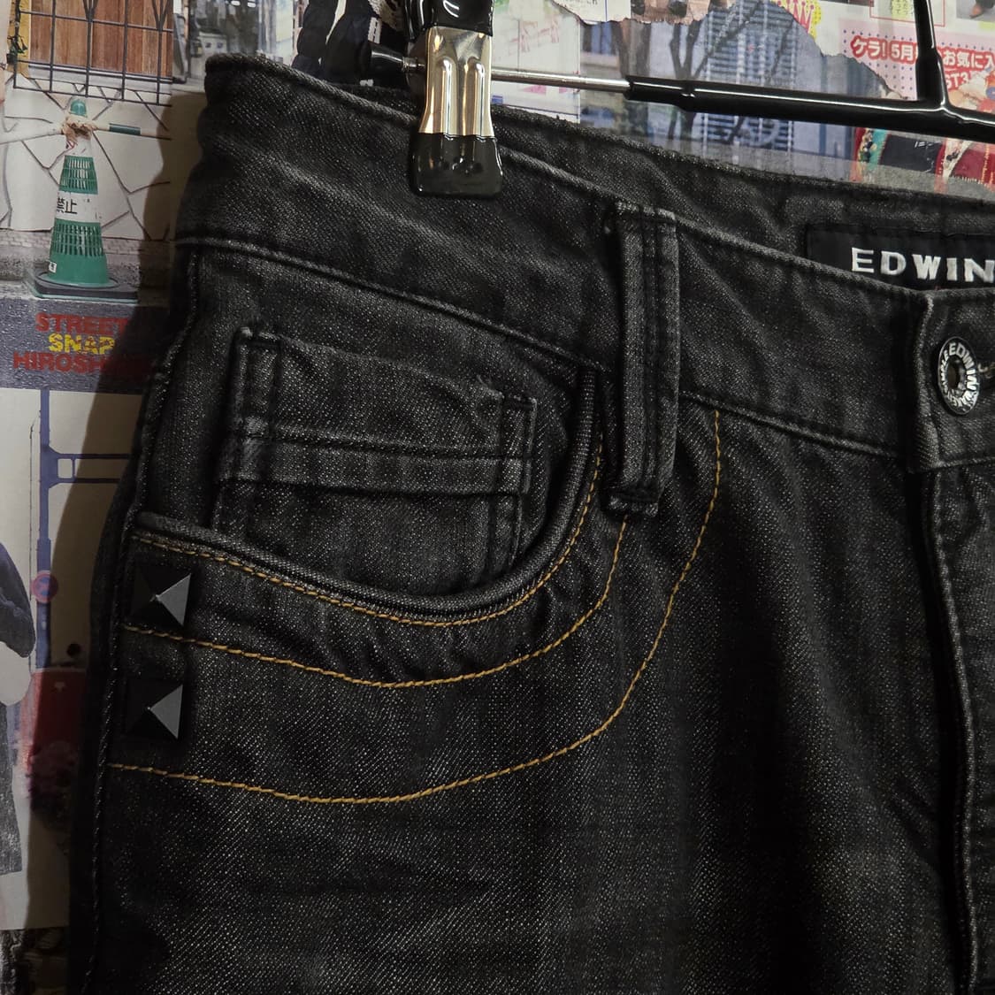 에드윈 블랙 스터드 워싱 데님 팬츠 상품이미지5