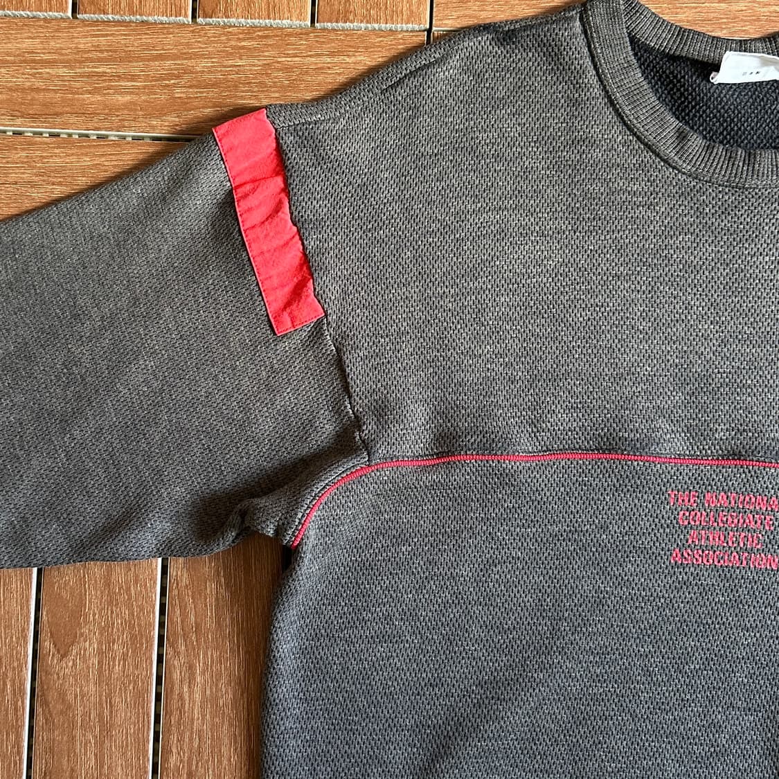 Ncaa by descente sweats knit top 상품이미지3