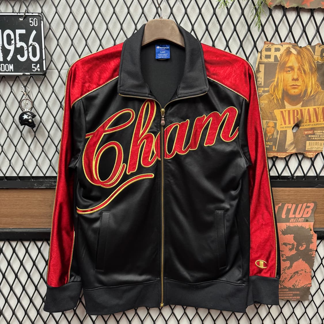 챔피온 마사토 트랙 자켓 빅로고 포인트 전면 레드 블랙 상품이미지1