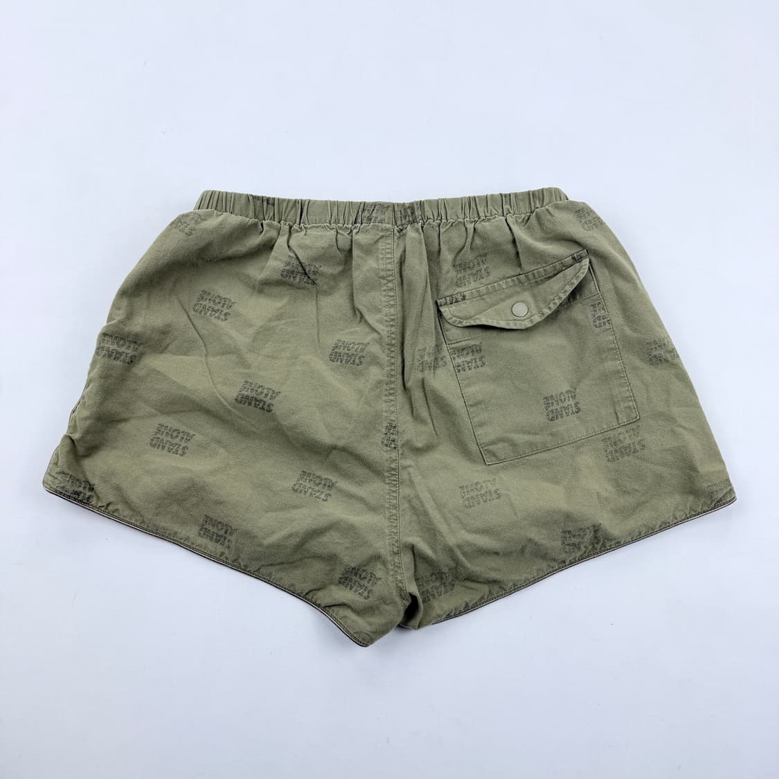 스탠드얼론 카키 로고반바지 상품이미지5