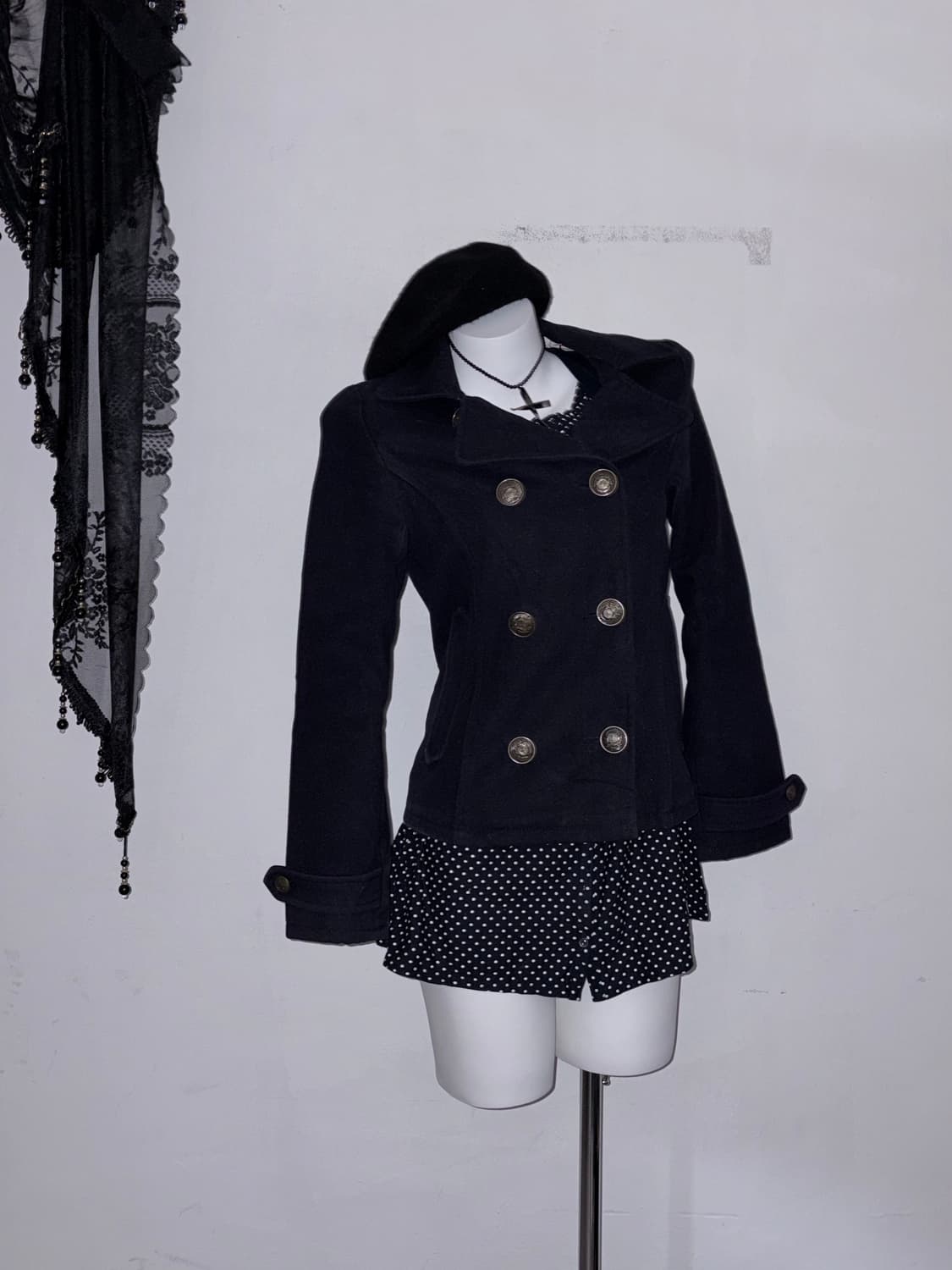 공겜여주&도쿄 코디세트 3pcs (땡땡이프릴, 00s 코트, 리본) 상품이미지9