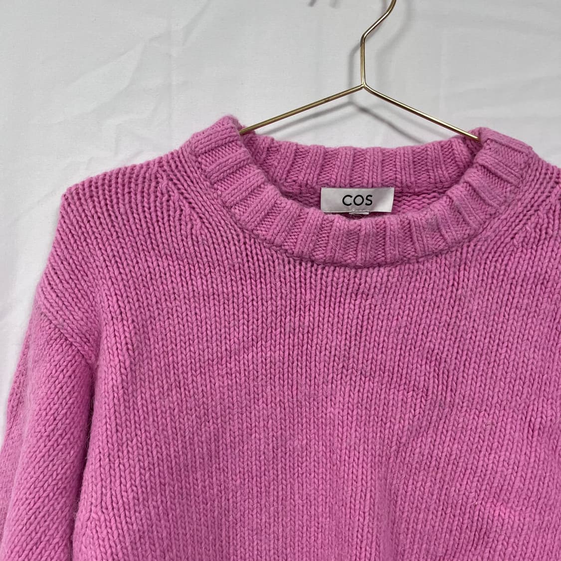 코스(COS) 릴렉스드 핏 크롭 울 알파카 니트 스웨터 상품이미지4