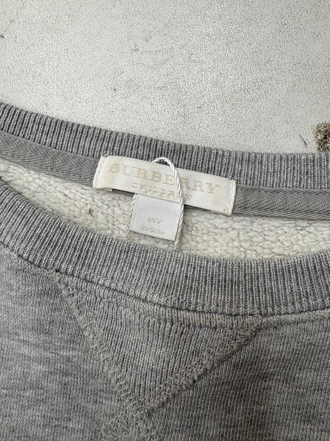 버버리 칠드런 나이트 로고 맨투맨 상품이미지3