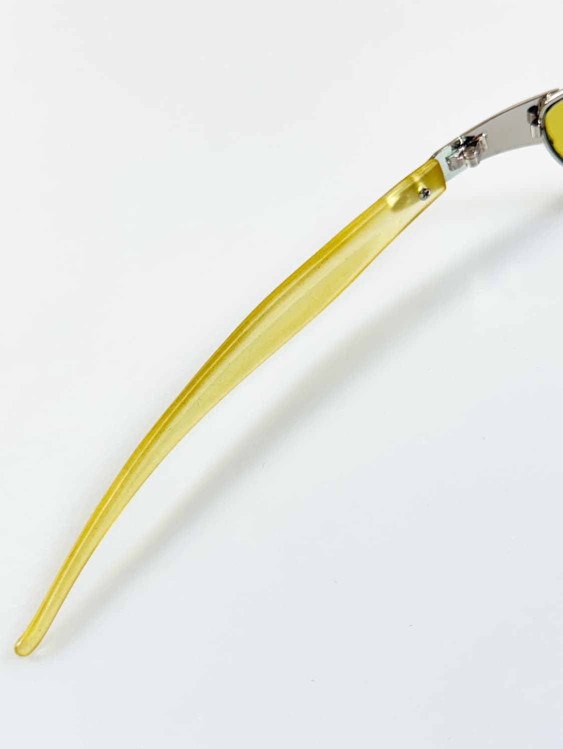 90s 크롬 메탈릭 슬림스퀘어 틴트 빈티지 선글라스 상품이미지7