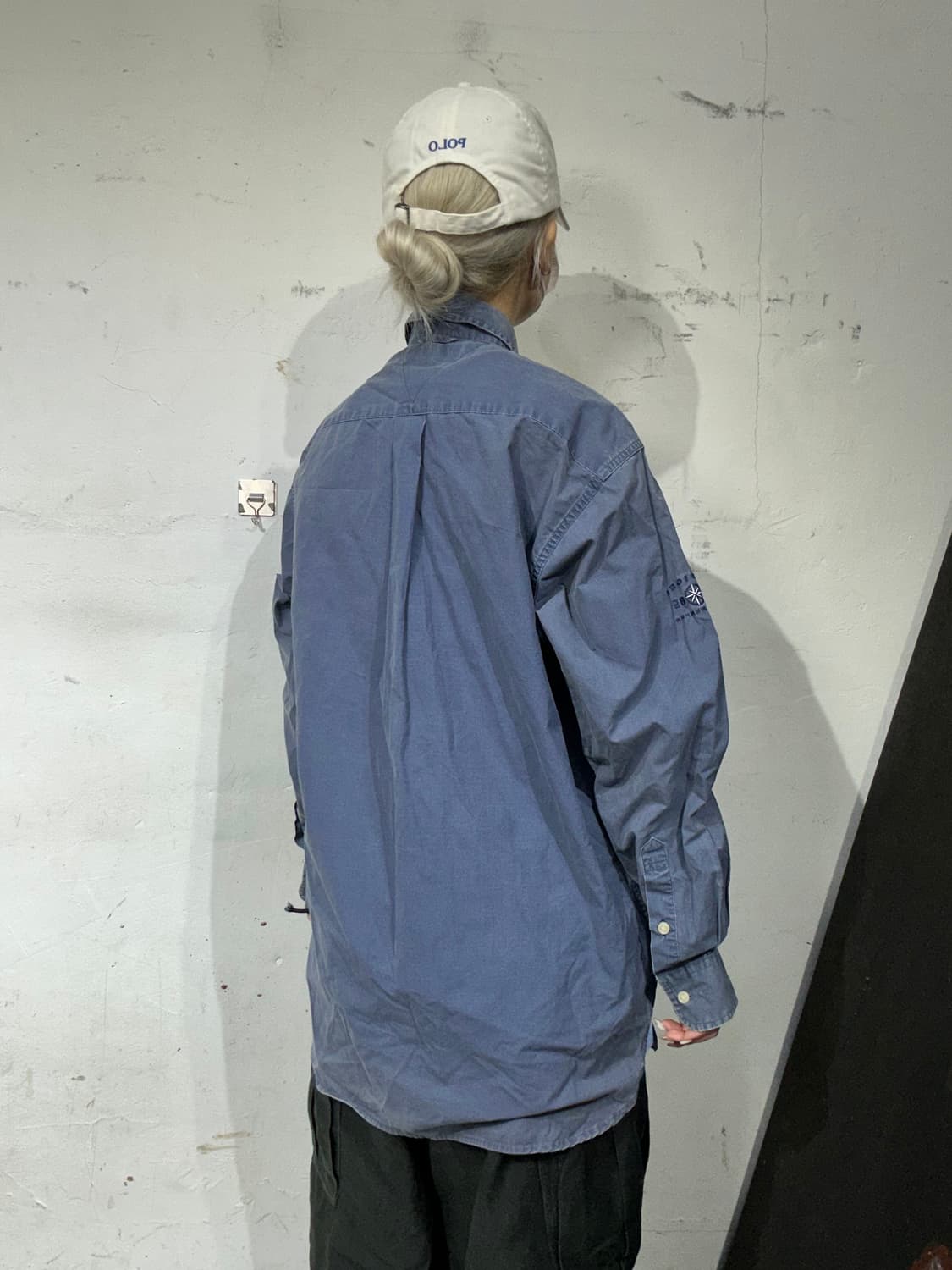 타미 힐피거 블루 오버핏 셔츠 S 상품이미지3