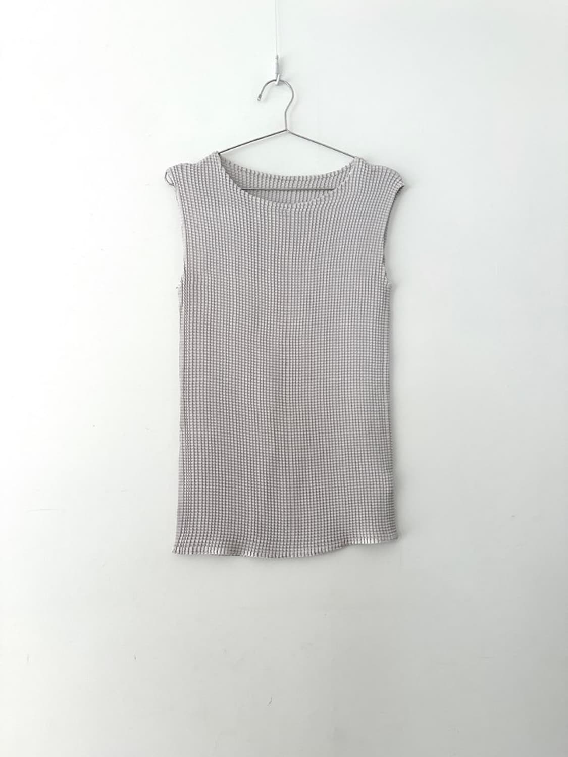 Square jacquard pleats sleeveless 상품이미지1