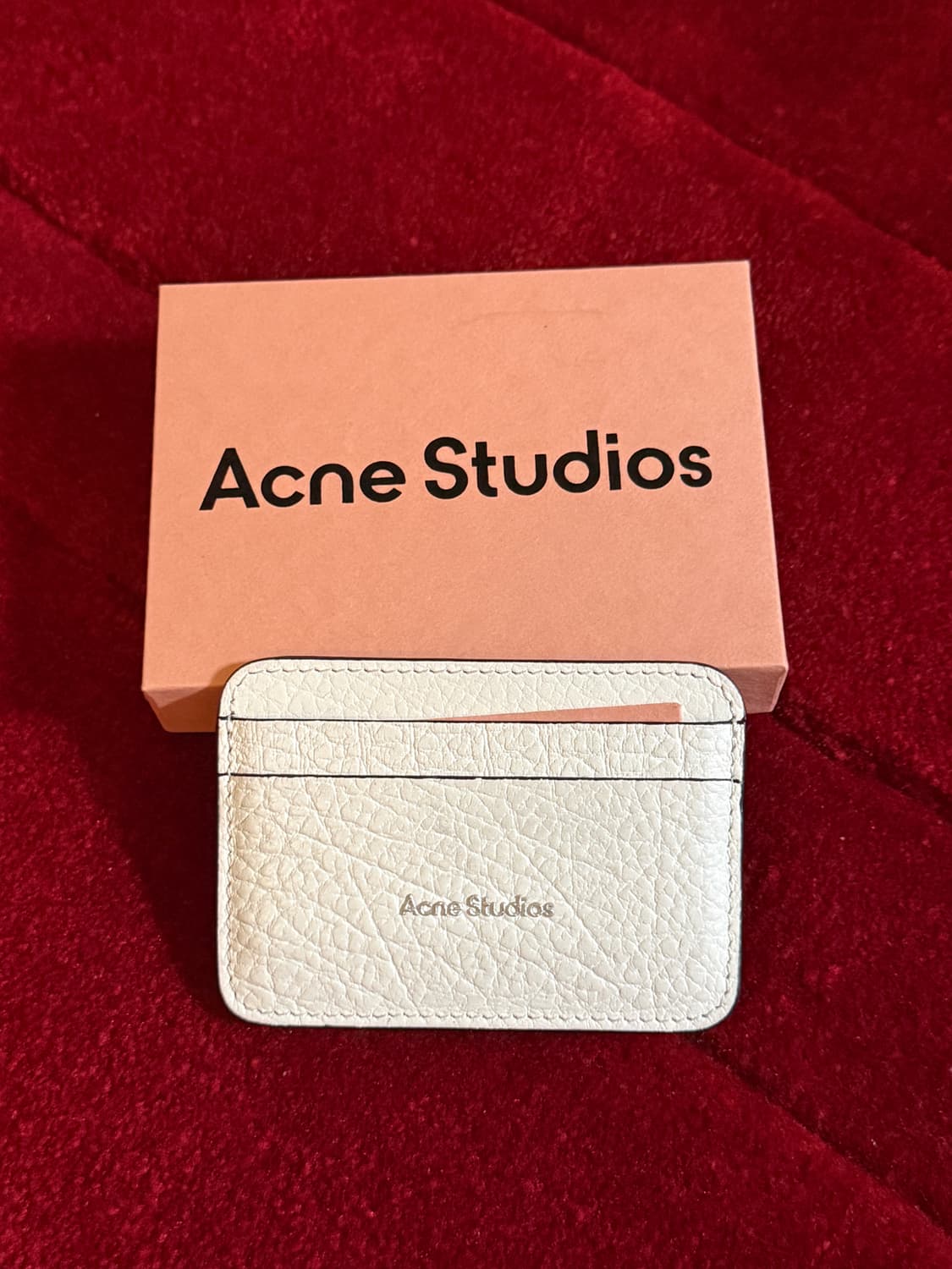 아크네스튜디오 레더 화이트 카드지갑 상품이미지1