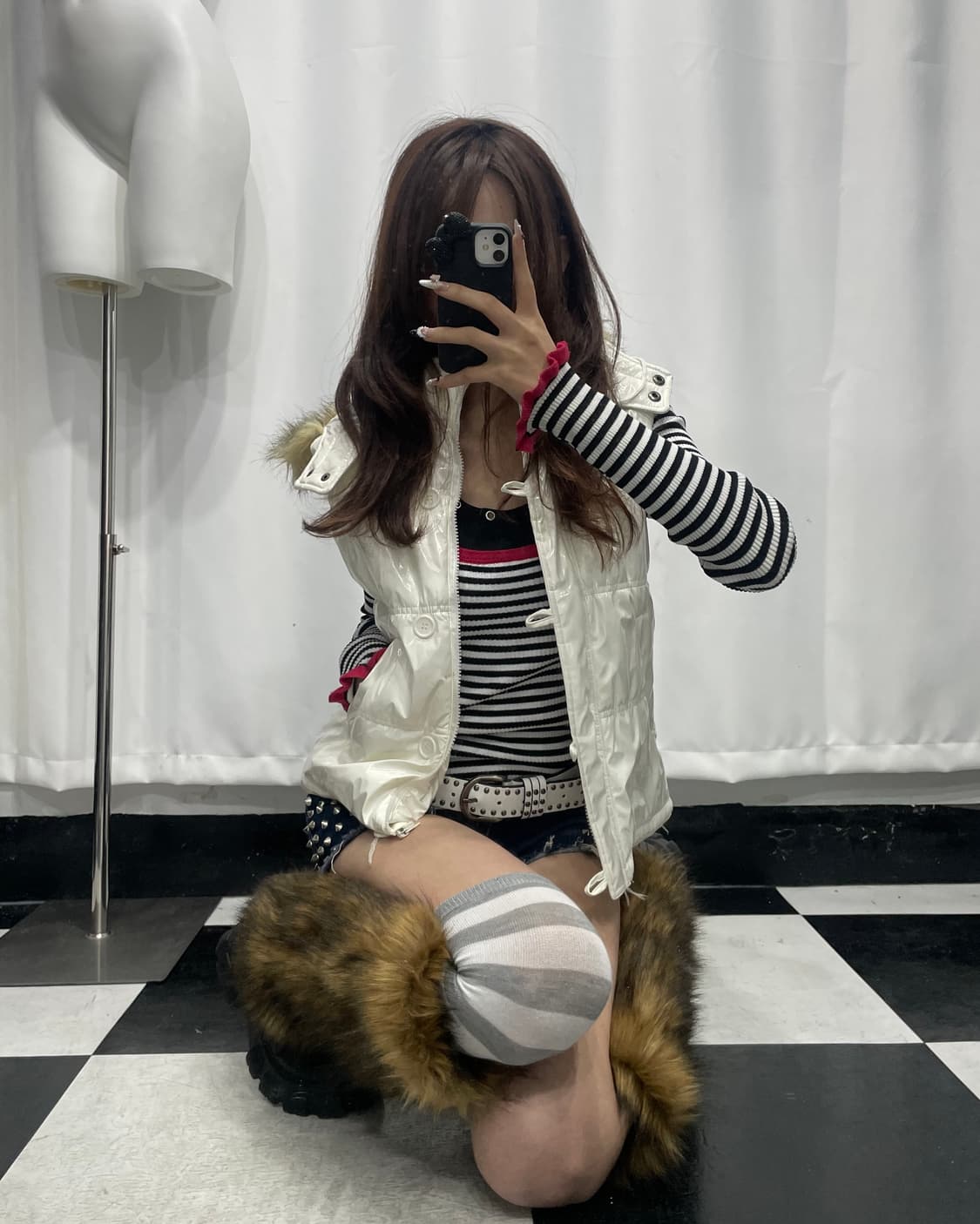 🎸화이트 글로시 패딩 조끼🎸 상품이미지5