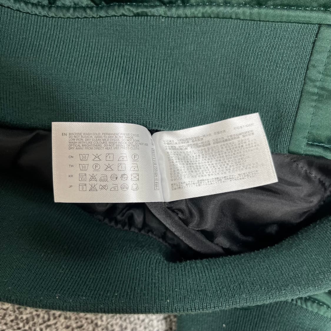 <스파오 워싱 바시티 자켓> No.1383 상품이미지9