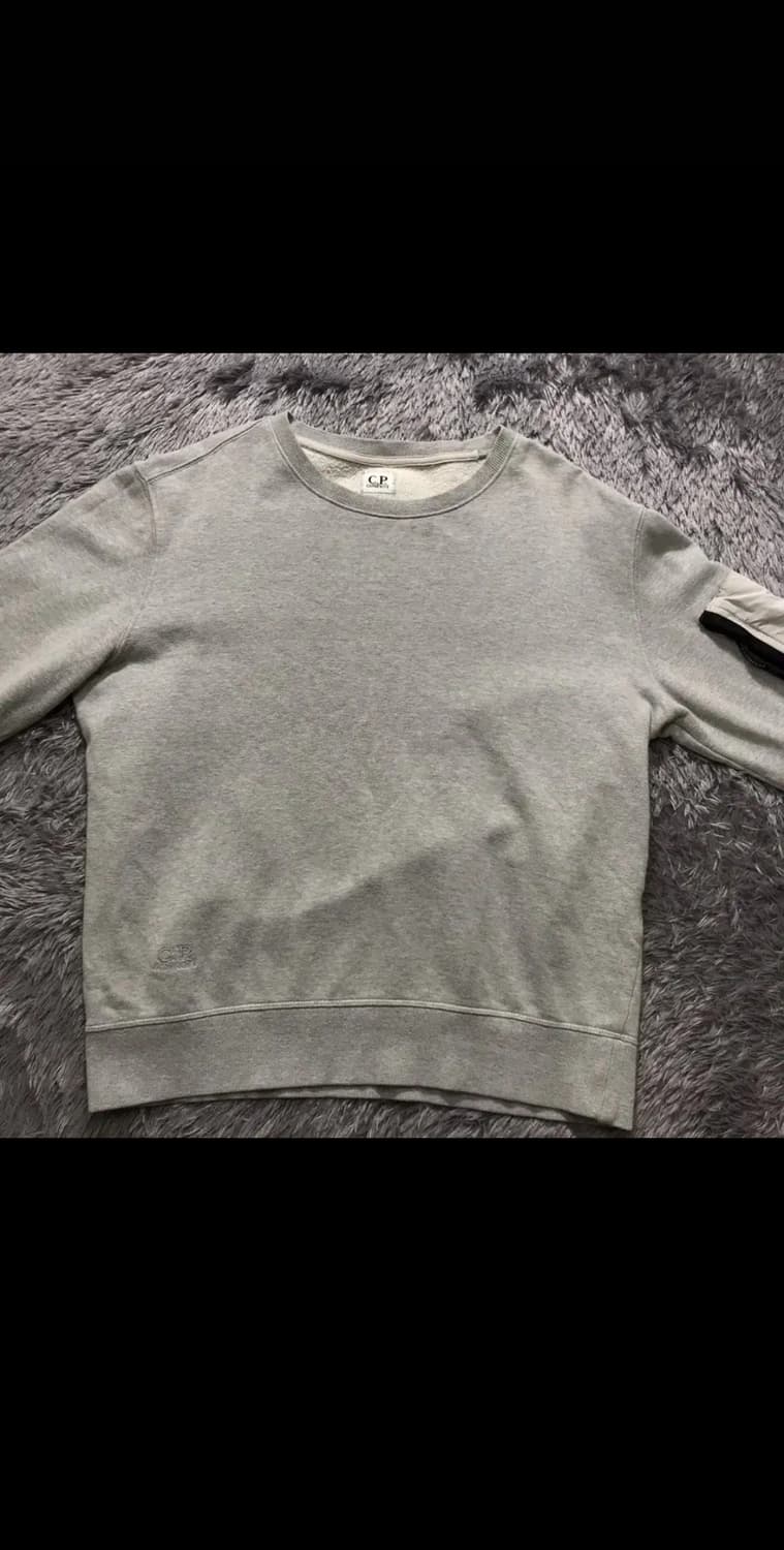 [[XL]# 씨피컴퍼니(C.P. COMPANY) 싱글 렌즈 맨투맨 상품이미지2