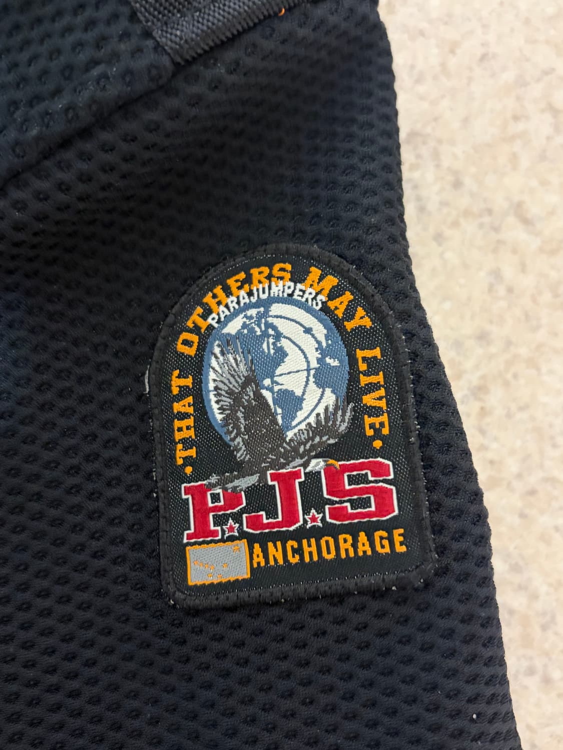 파라점퍼스 제이든 경량패딩 L 상품이미지4