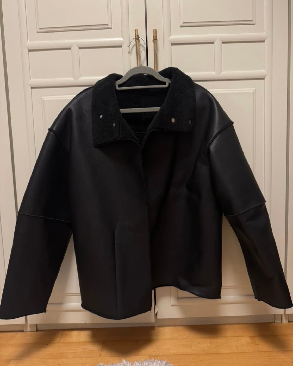 르바 리버시블 무스탕 상품이미지5