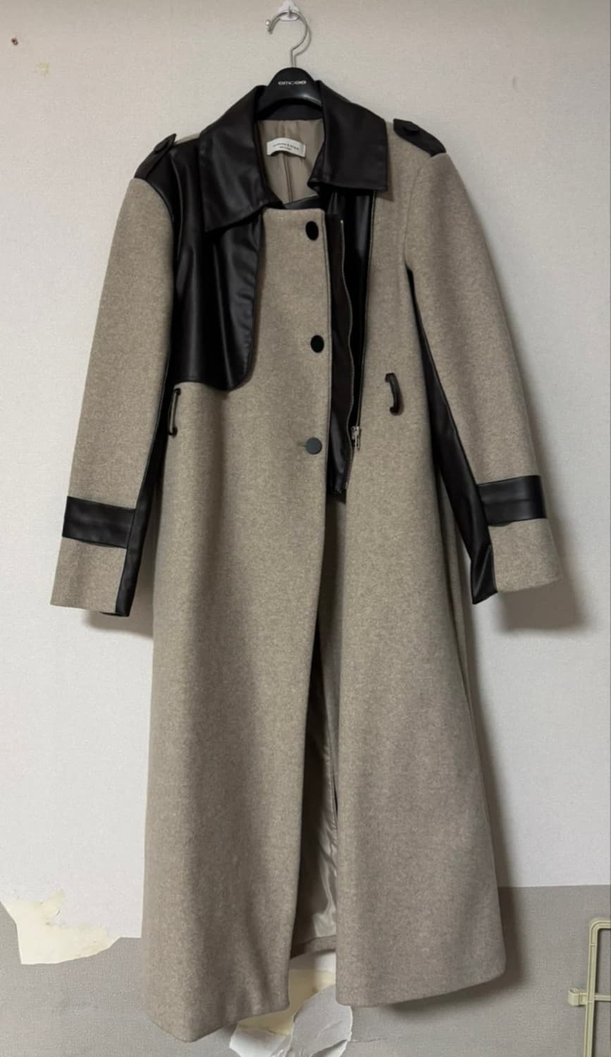 가죽 배색 롱코트 상품이미지2