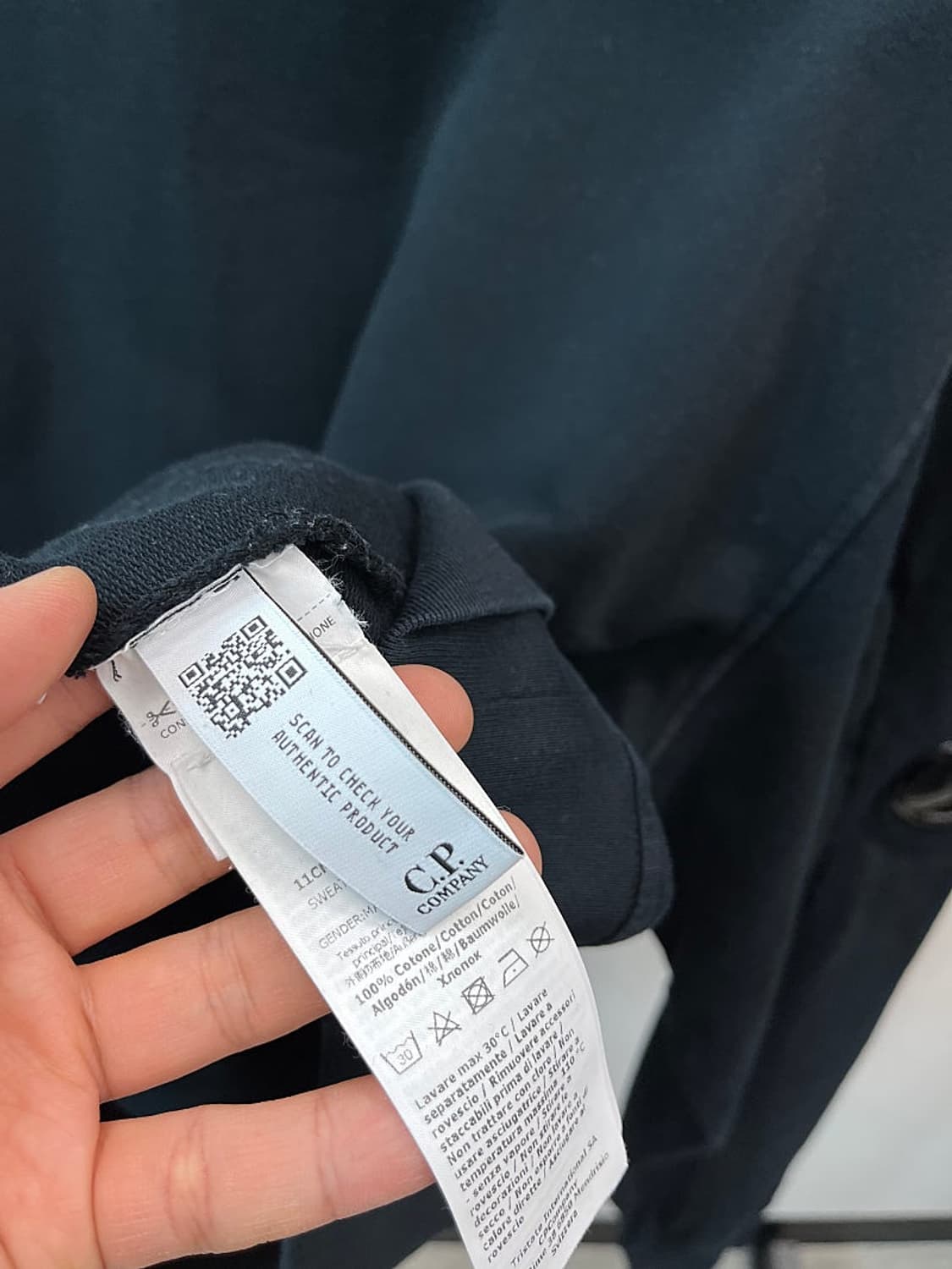 110) CP컴퍼니 렌즈 맨투맨  상품이미지5