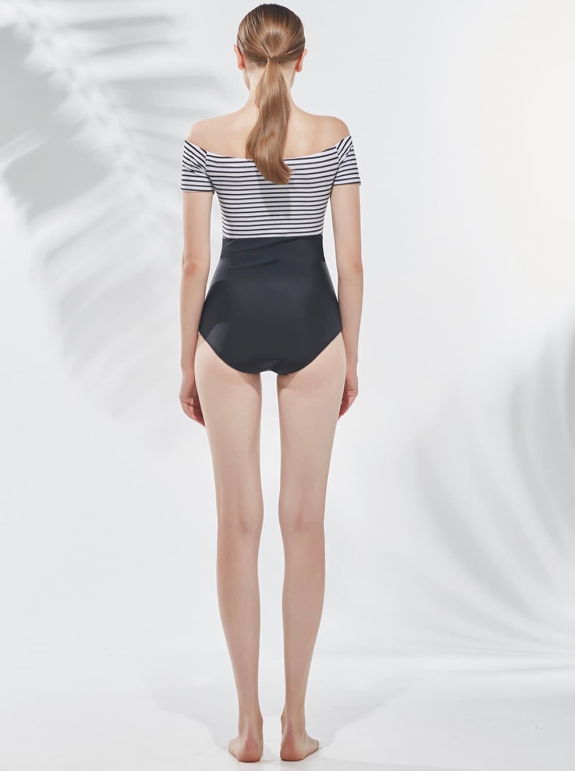 보헤미안블루 트루블랙 세일러 오프숄더 원피스 수영복 상품이미지5