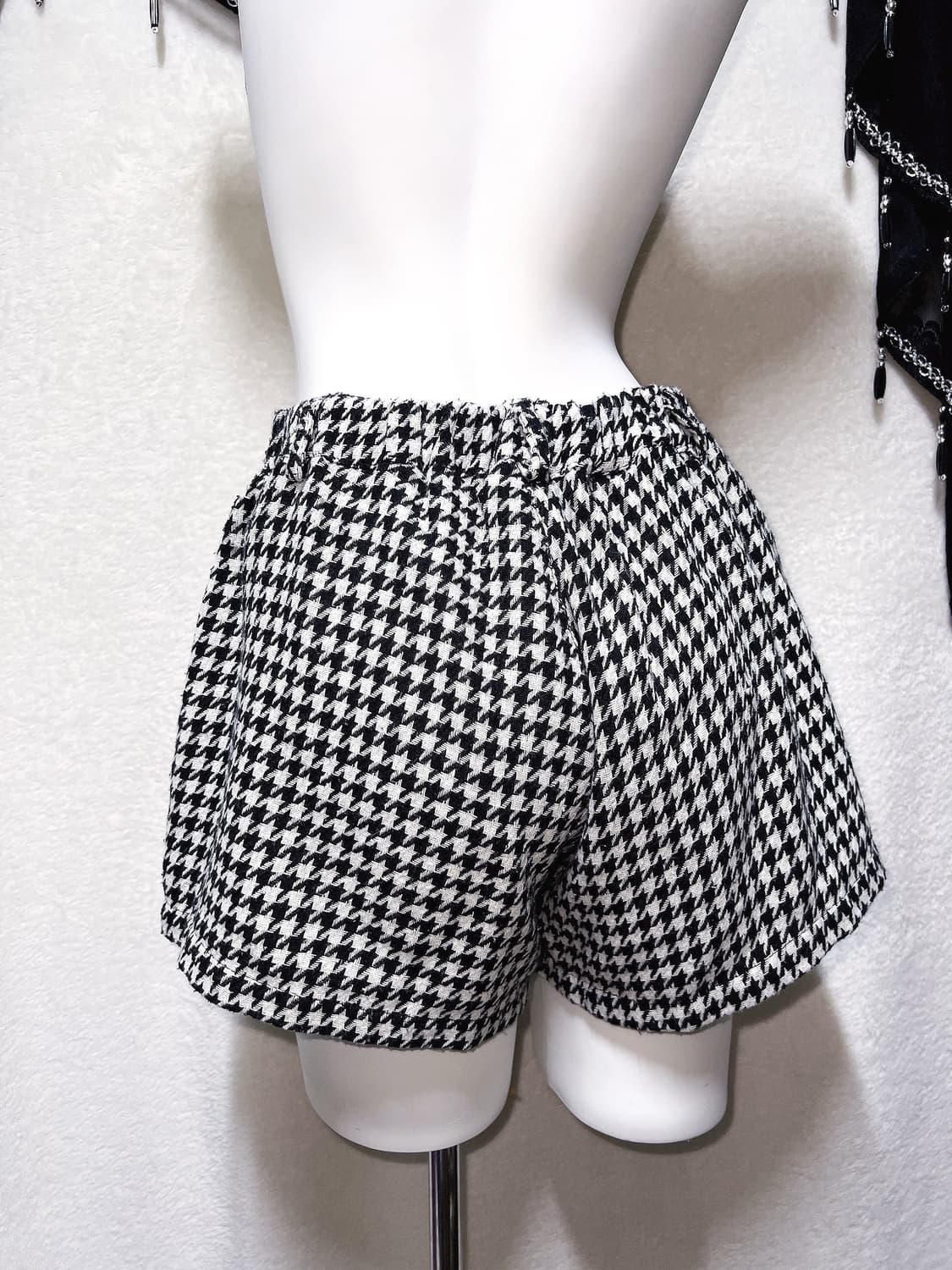 하운드투스 체크 금장 펌킨 반바지 숏팬츠 오네갸루 로맨틱 로걀 펑크 핀터 상품이미지5