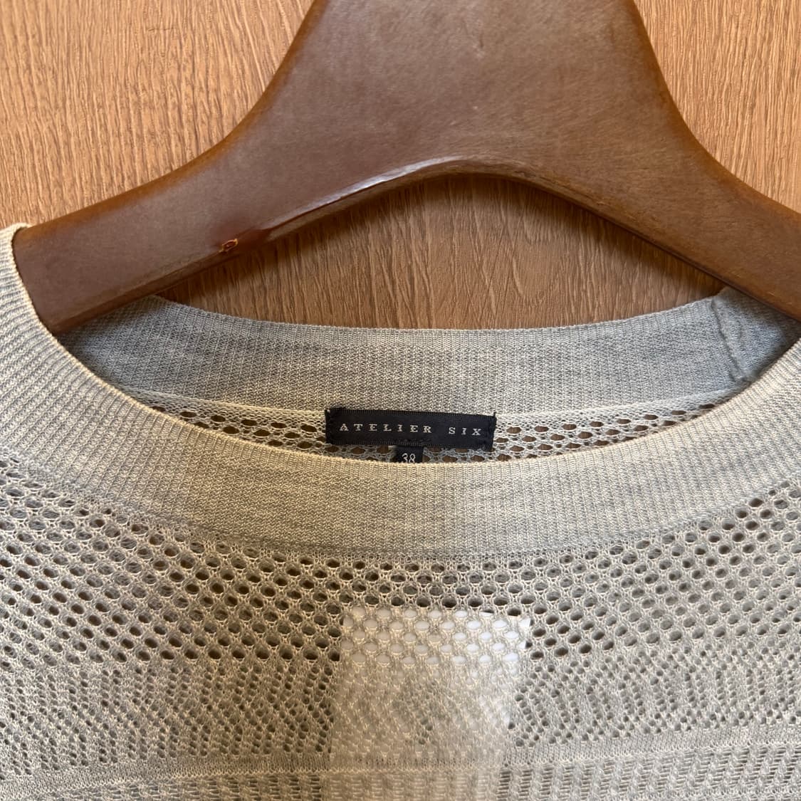 빈티지 니트 블라우스 메쉬 레이어드 디테일 루즈핏 그레이 상품이미지5