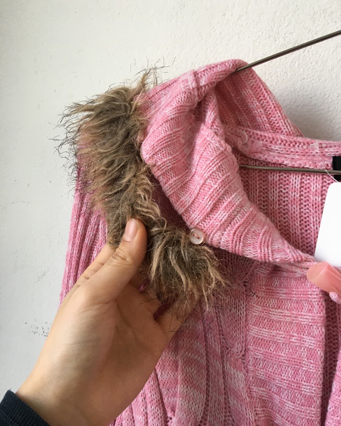 Fake fur hood duffle button cardigan 상품이미지4