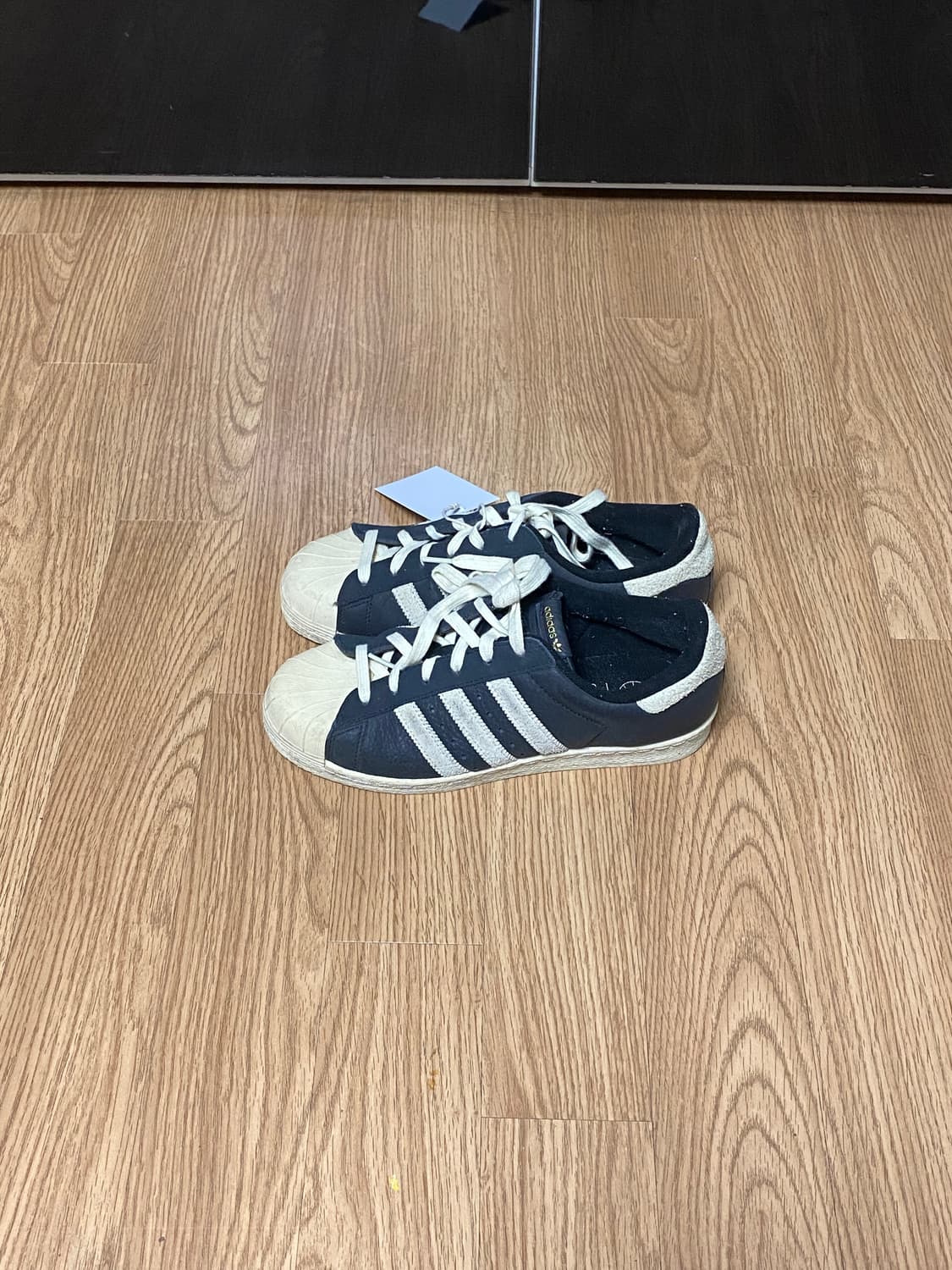 아디다스 슈퍼스타 82 블랙/화이트 상품이미지1