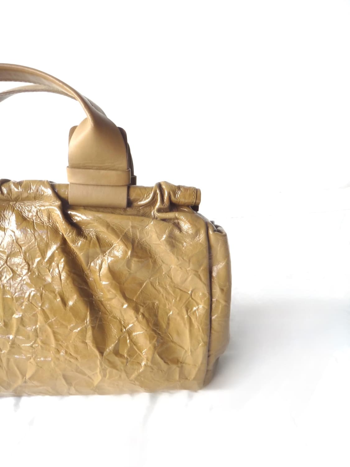 CALVIN KLEIN dumpling gloosy bag / musta 상품이미지2