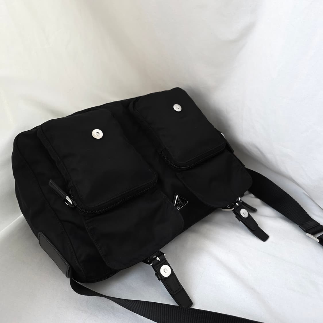 [정품 PRADA] 프라다 투포켓 지퍼 나일론 메신저백 크로스백 라지 상품이미지5