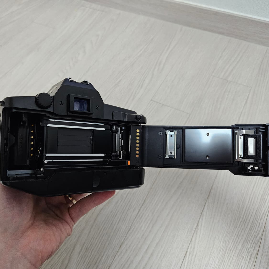 캐논 빈티지 필름카메라 EOS 650 + 35-70mm 렌즈 세트 상품이미지6