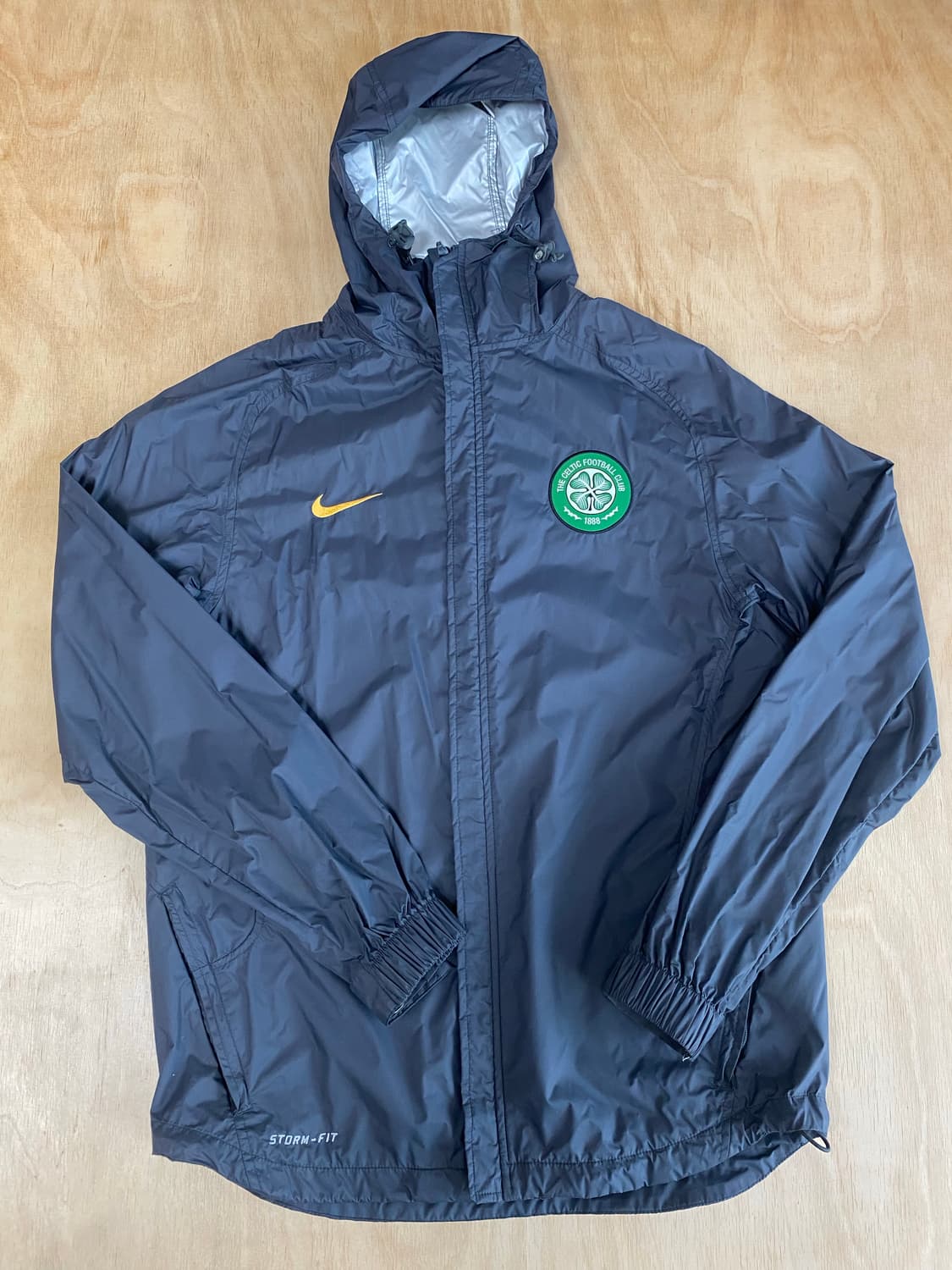 나이키 셀틱 FC 스톰핏 바람막이 M 상품이미지1