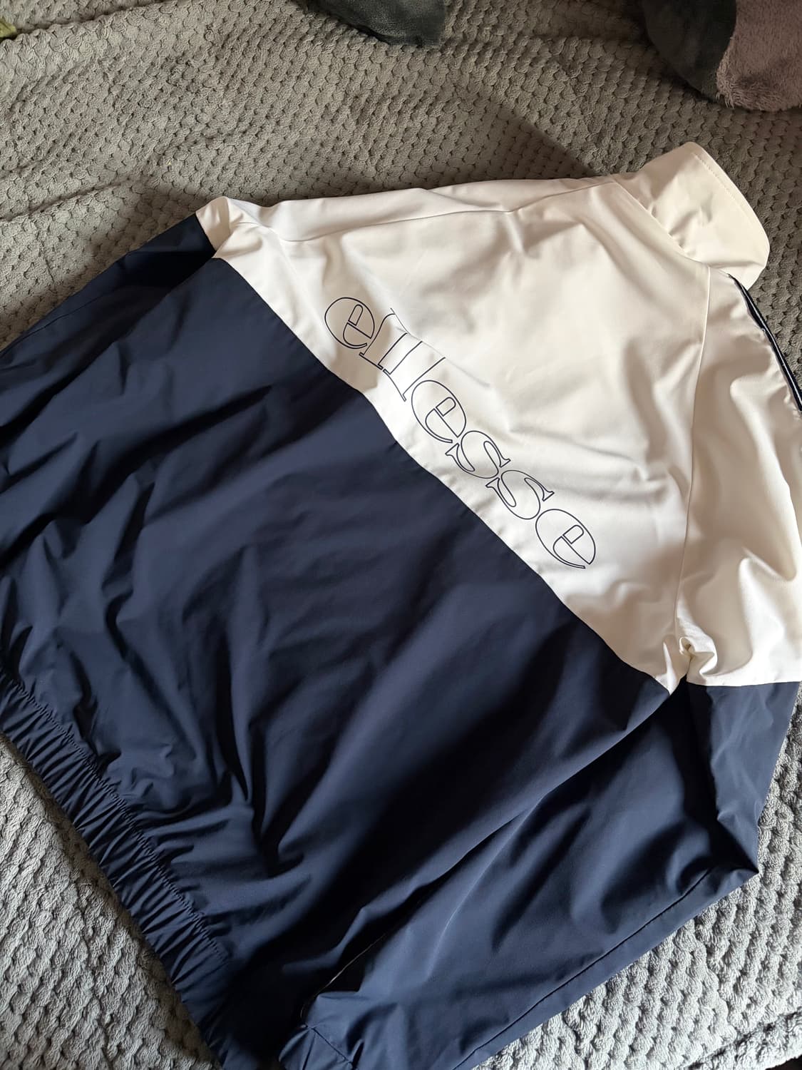 엘레쎄 사이드 라인 화이트 네이비 져지 집업 상품이미지2