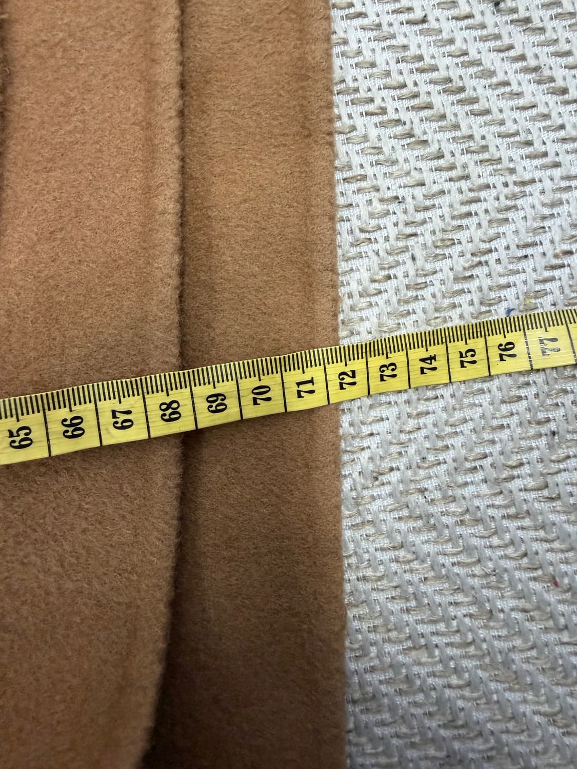 정품) 아떼바네사브루노 24ss  루즈핏 캐시미어 하프 코트 38  상품이미지10