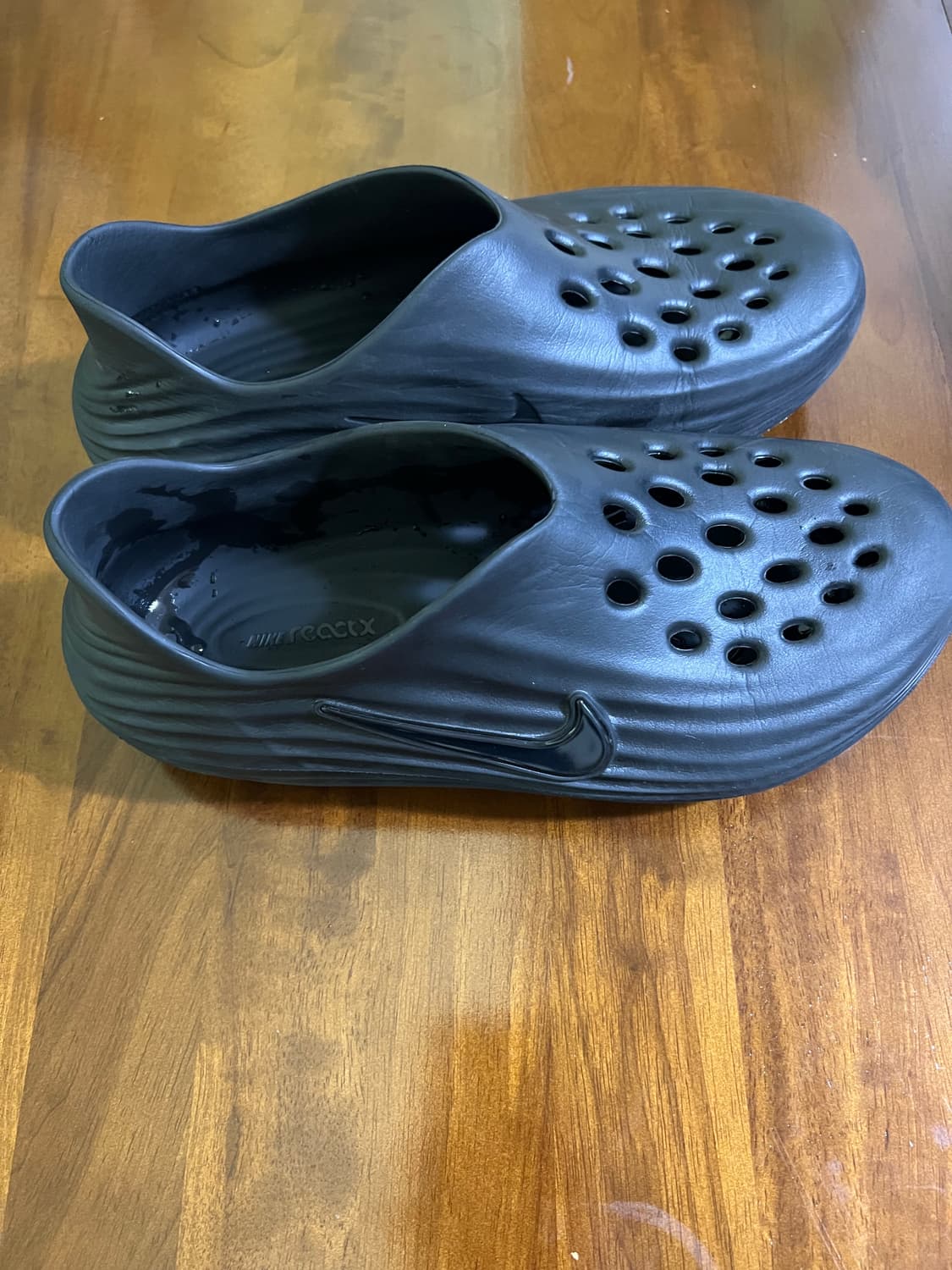 나이키 리액트X 리주버네이트 트리플 블랙 상품이미지3