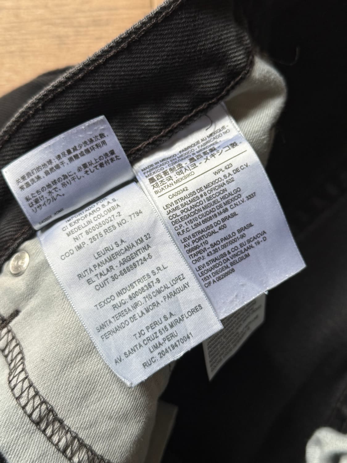 [38]리바이스 505 레귤러 스트레이트핏 흑청 데님 팬츠 상품이미지5