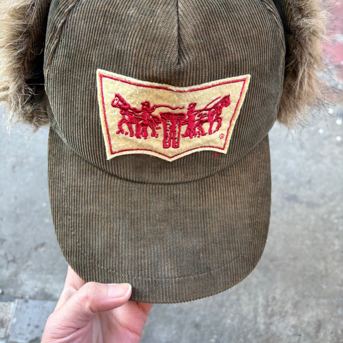 Levi’s 리바이스 코듀로이 트루퍼 이어플랩 모자 상품이미지2