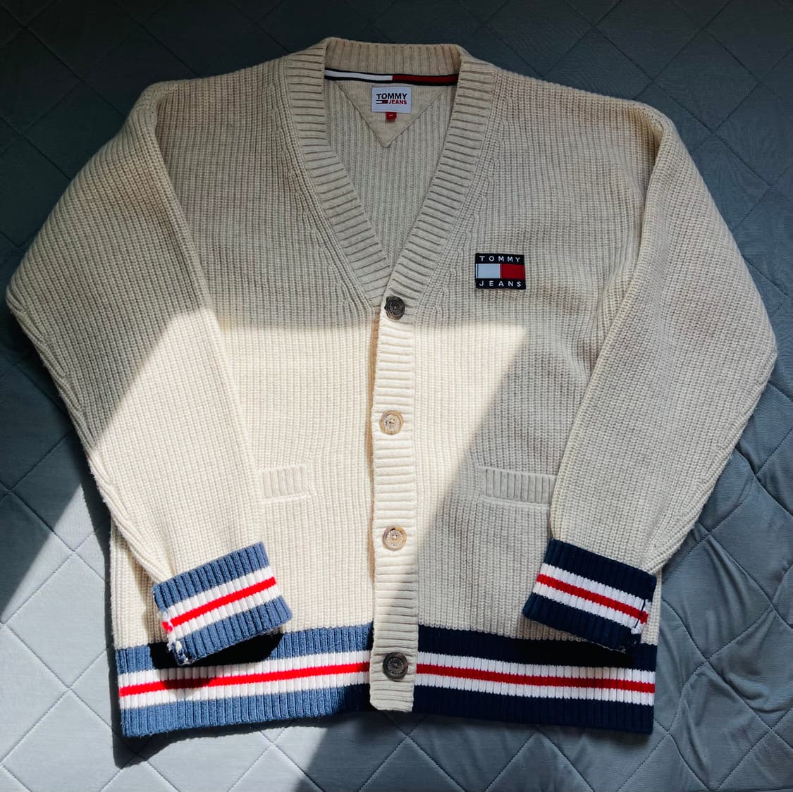 Tommy jeans 가디건 XL 상품이미지1