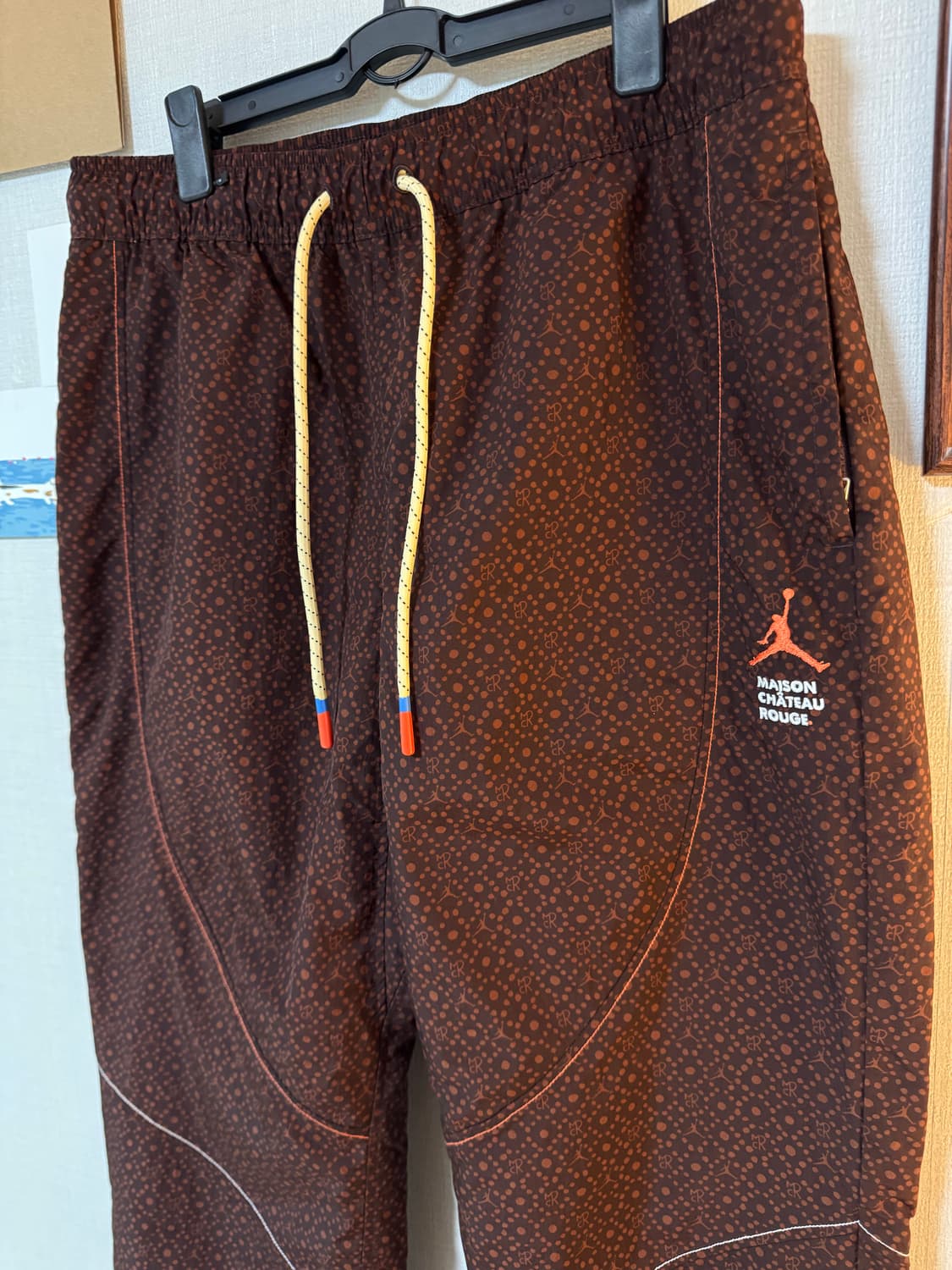 [L]조던 x 메종 사또 루즈 우븐 팬츠 시나몬 상품이미지2